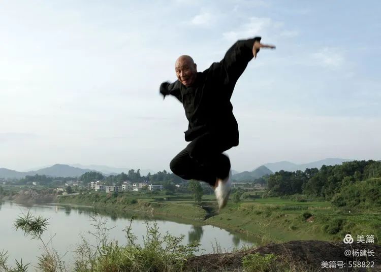 刘柏坚：一生磨一剑，铸“武林”经典